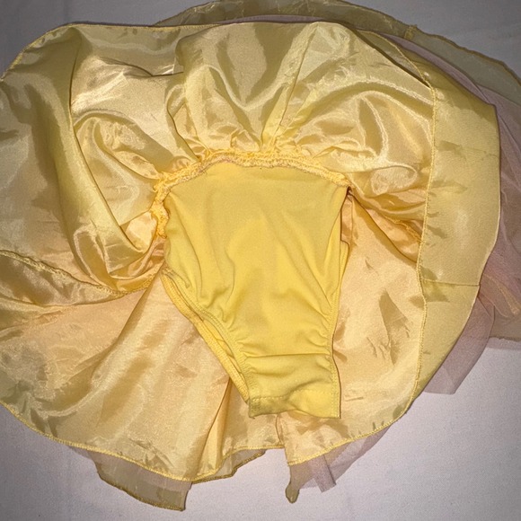 Disney Princess Belle Costume - Yellow and Pink - Picture 8 of 9